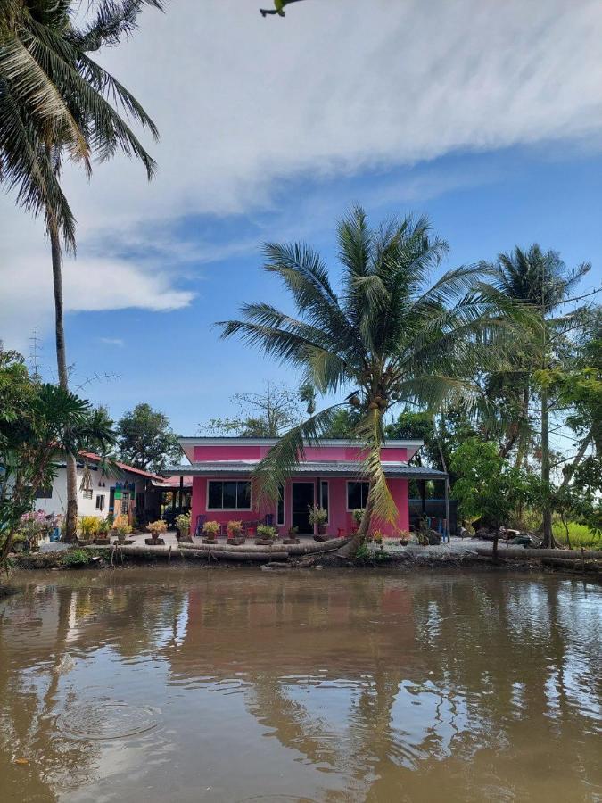 Pink Homestay D'Perlis Kangar Εξωτερικό φωτογραφία